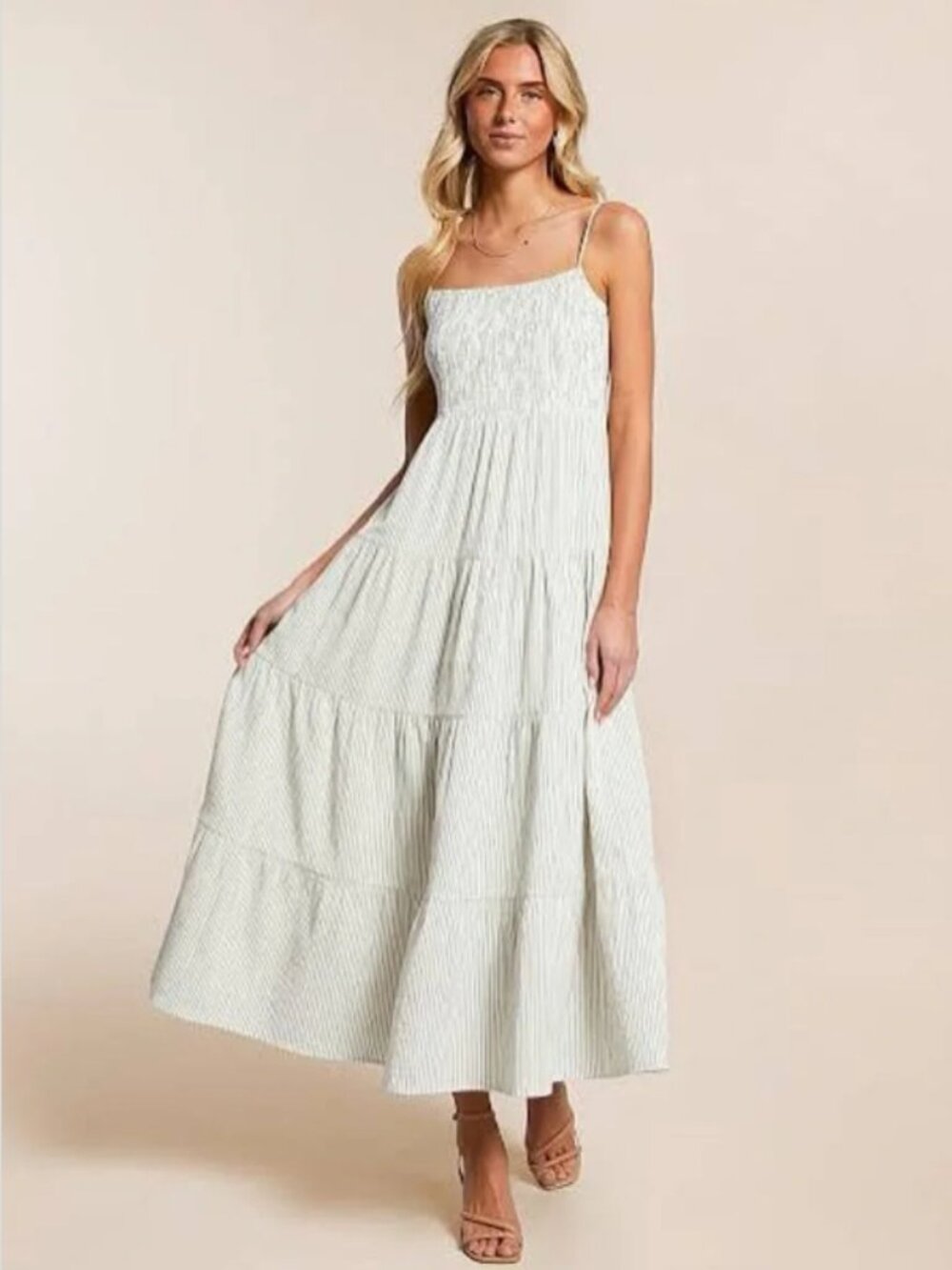 Z Supply Cream Striped Maxi Dress Medium M Tiered Smocked Cotton Sleeveless EUC